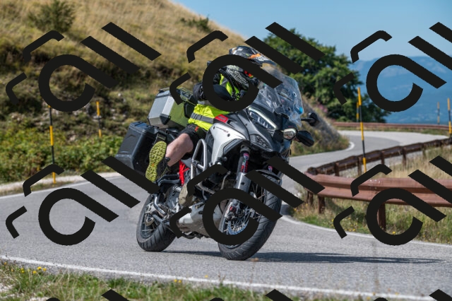 202509071149-M22_0202_m1_