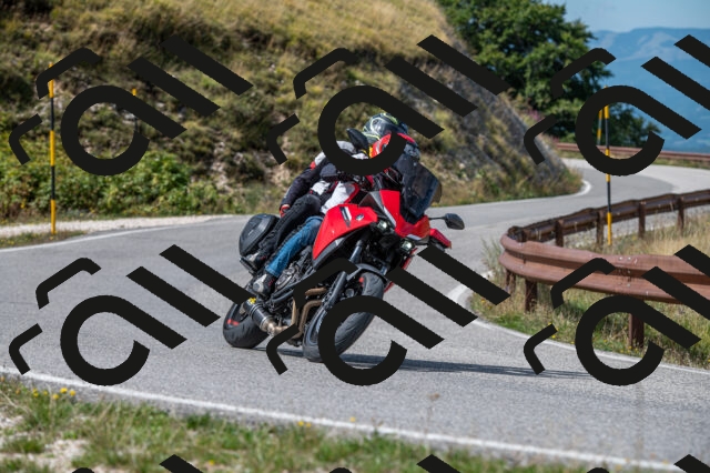 202509071152-M22_0212_m1_