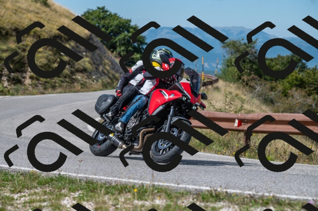 202509071152-M22_0213_m1_