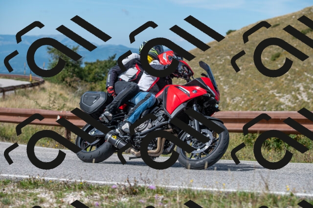 202509071152-M22_0214_m1_