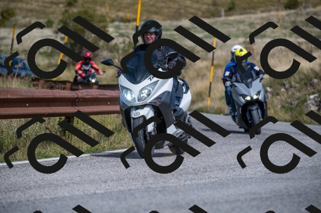 202509071156-M22_0226_m1_