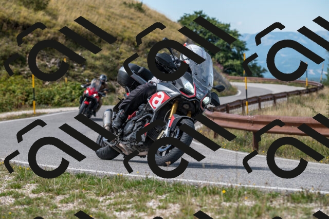 202509071158-M22_0250_m1_