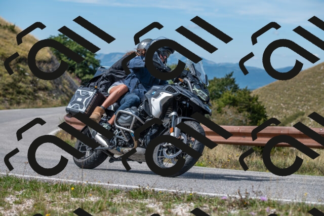 202509071203-M22_0263_m1_