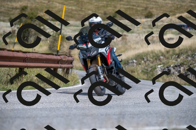 202509071206-M22_0279_m1_