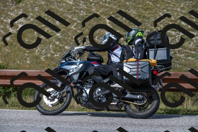 202509071207-M22_0290_m1_