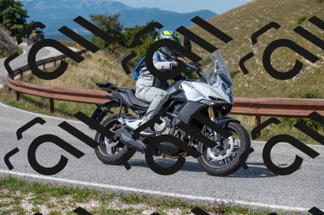 202509071210-M22_0302_m1_