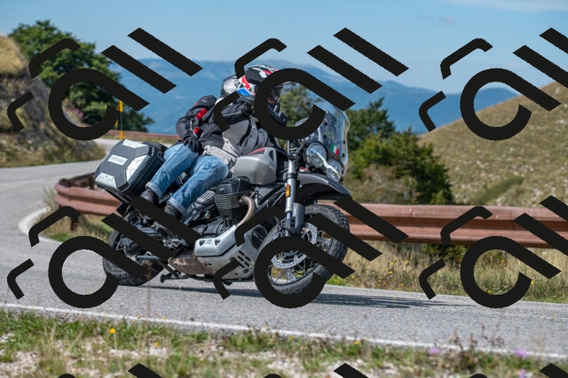 202509071210-M22_0306_m1_