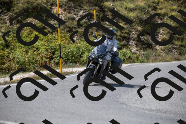 202509071213-M22_0313_m1_