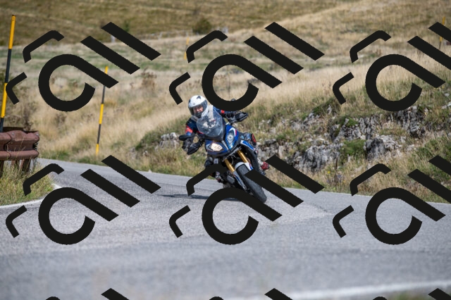 202509071215-M22_0328_m1_