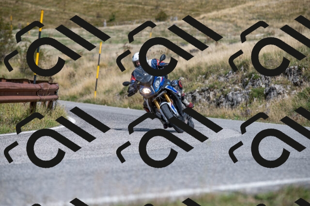 202509071215-M22_0329_m1_