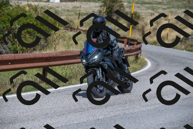 202509071219-M22_0337_m1_