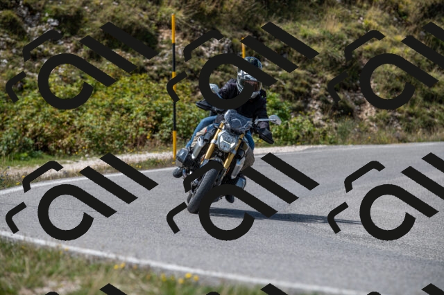 202509071225-M22_0343_m1_