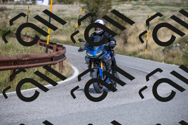 202509071237-M22_0360_m1_