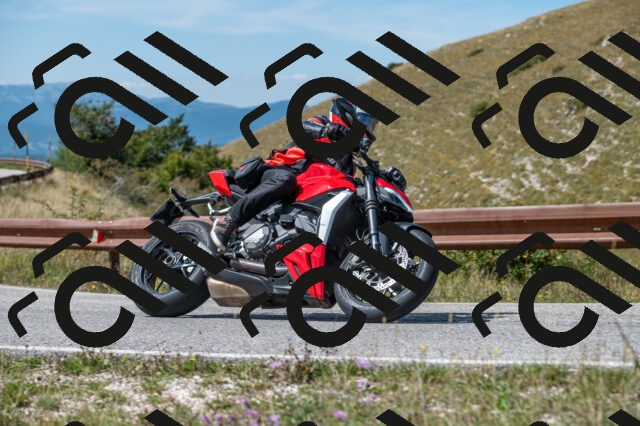 202509071250-M22_0423_m1_