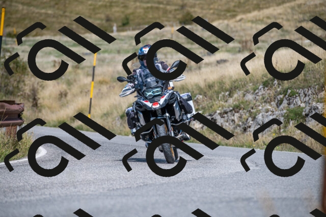 202509071258-M22_0430_m1_