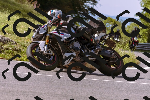 202509071037-_DSC8911_d1_