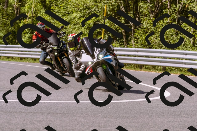 202509071039-_DSC8930_d1_