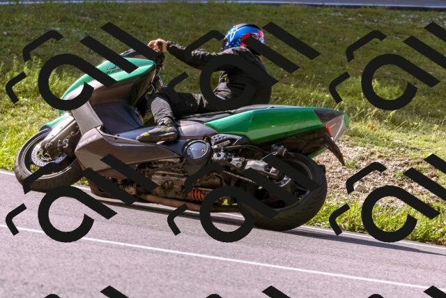 202509071040-_DSC8942_d1_