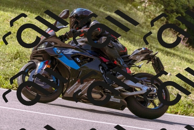 202509071041-_DSC8961_d1_