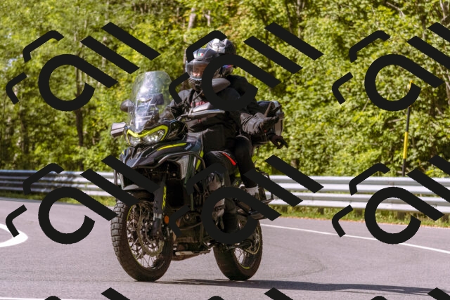 202509071045-_DSC8970_d1_