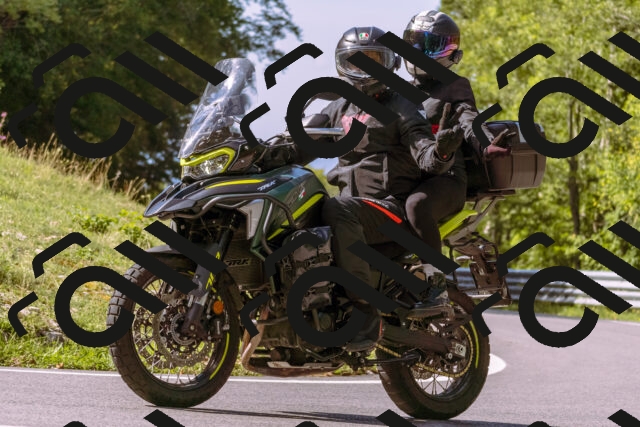 202509071045-_DSC8972_d1_