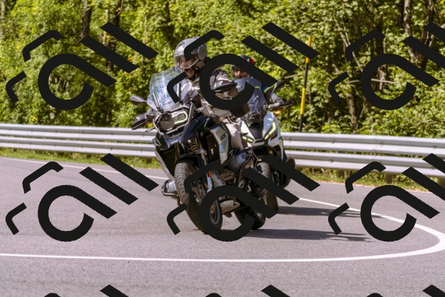 202509071049-_DSC8979_d1_