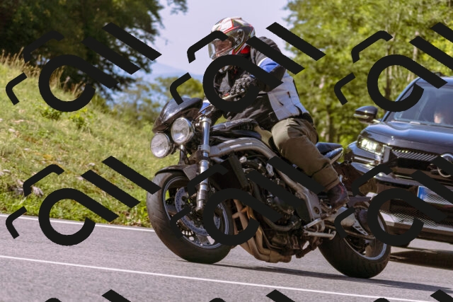 202509071051-_DSC8992_d1_