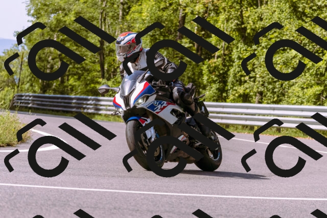 202509071051-_DSC8995_d1_