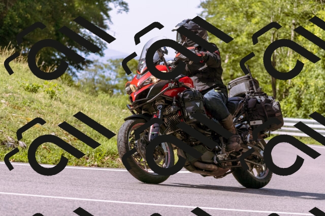 202509071052-_DSC9003_d1_