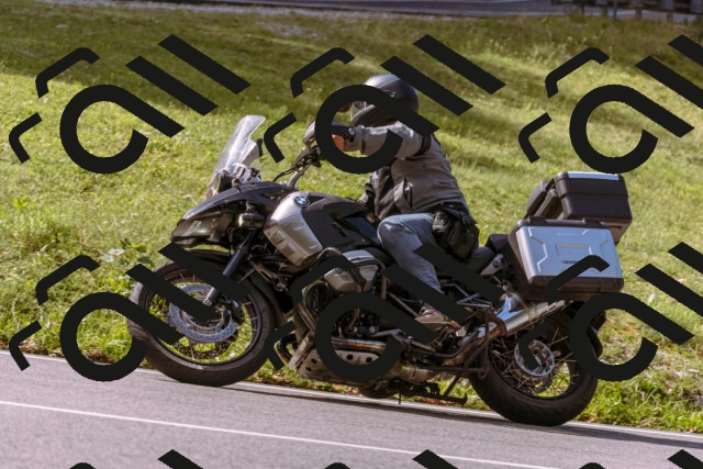 202509071056-_DSC9044_d1_