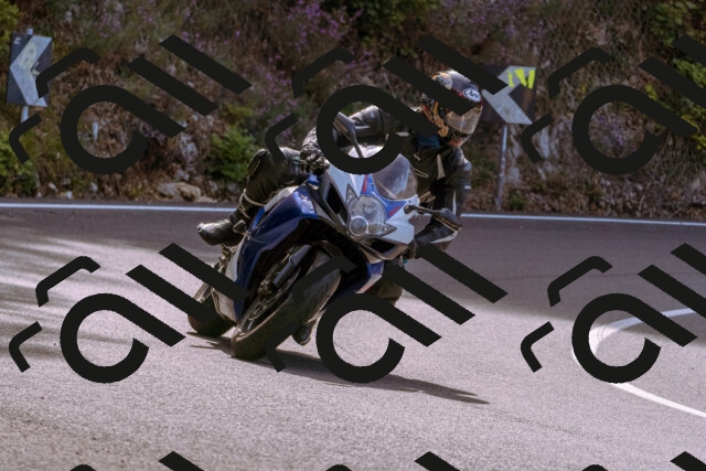 202509071105-_DSC9131_d1_