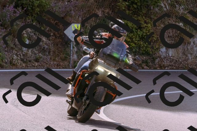 202509071108-_DSC9150_d1_