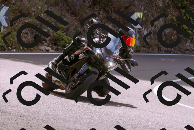 202509071113-_DSC9173_d1_