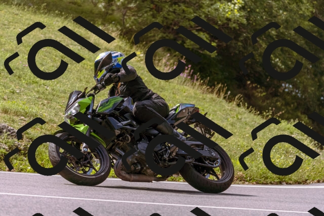 202509071120-_DSC9190_d1_