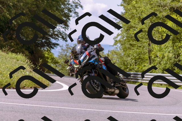 202509071120-_DSC9193_d1_