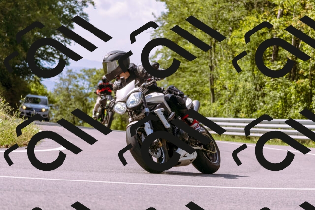 202509071125-_DSC9213_d1_