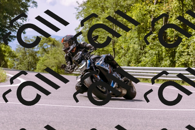 202509071131-_DSC9241_d1_