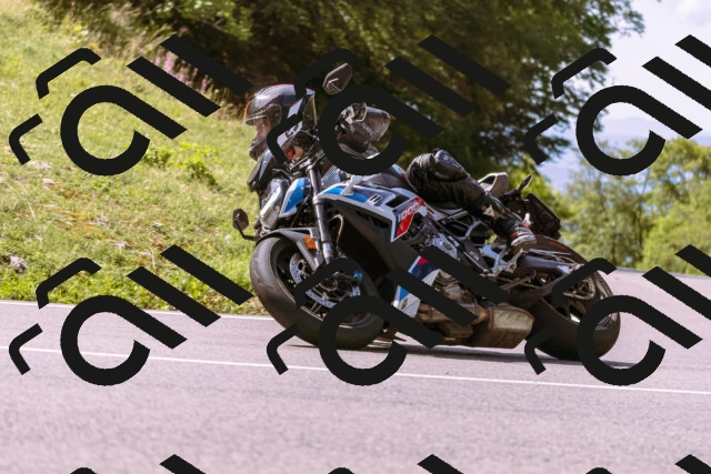 202509071131-_DSC9242_d1_