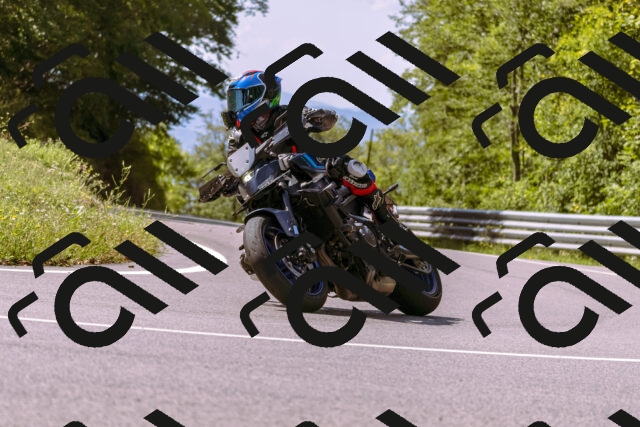 202509071142-_DSC9285_d1_