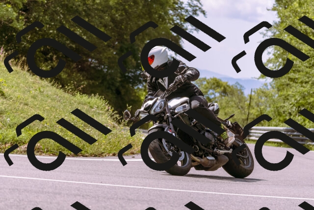 202509071155-_DSC9325_d1_