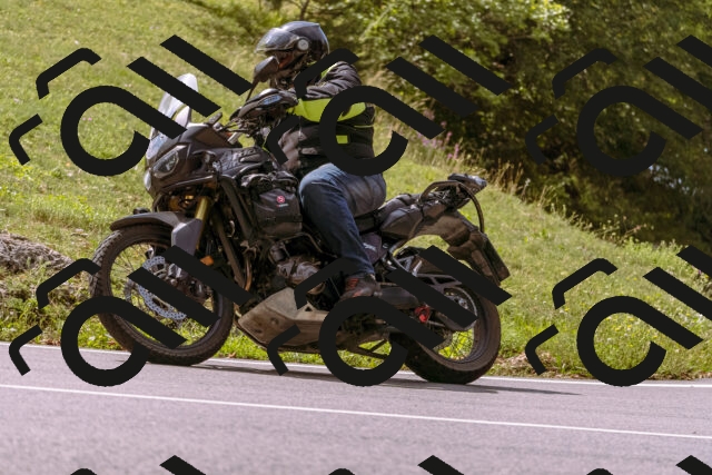 202509071159-_DSC9334_d1_