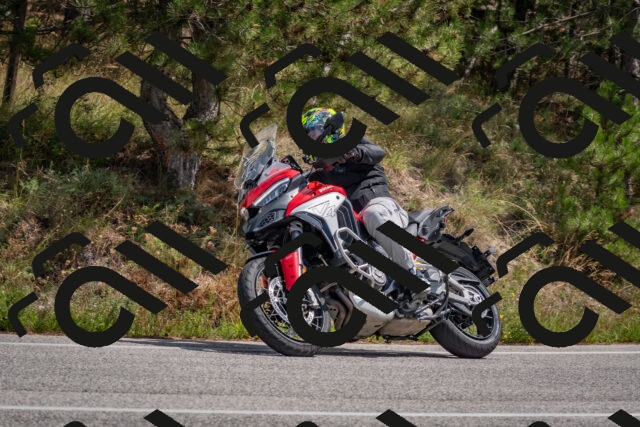 202509071311-DSC_9418_c4_