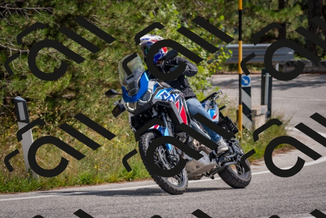 202509071311-DSC_9428_c4_