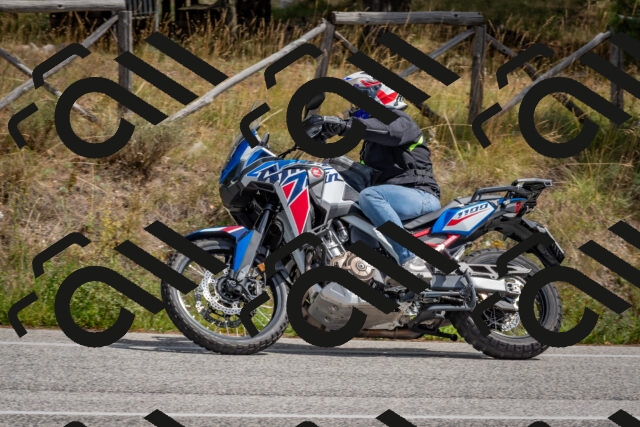 202509071311-DSC_9429_c4_