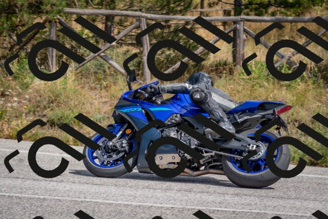 202509071320-DSC_9497_c4_