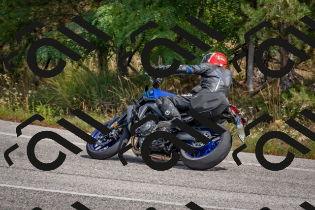 202509071323-DSC_9531_c4_