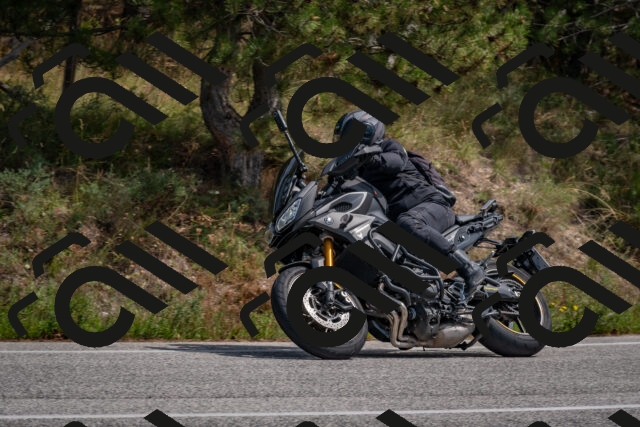 202509071327-DSC_9559_c4_