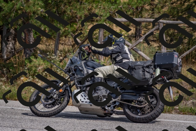 202509071327-DSC_9565_c4_