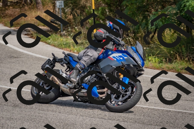 202509071327-DSC_9568_c4_