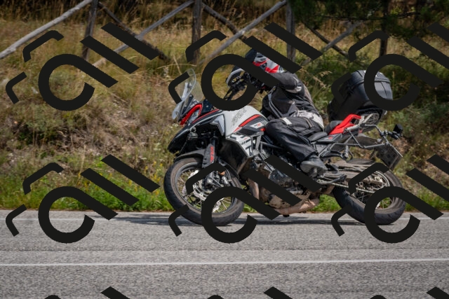 202509071327-DSC_9575_c4_